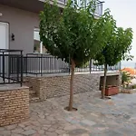 Nyaraló Rene's House